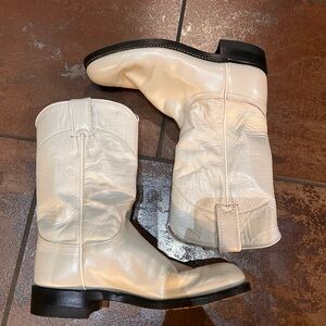 Justin Creamy White Cowgirl Western Boots